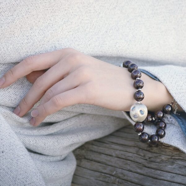 kulons ar OPĀLIEM un GRANĀTIEM 