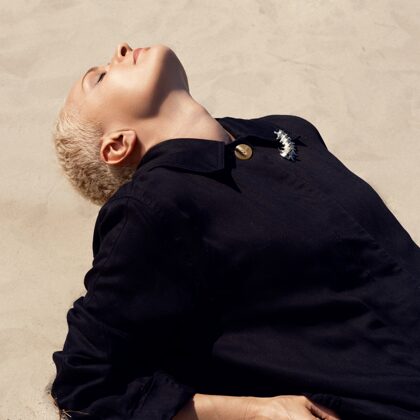 BAIBA un piespraude CREATURE