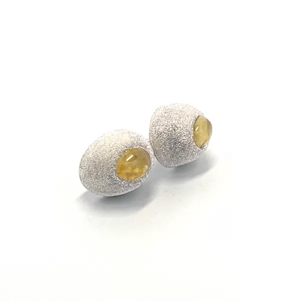 sudraba auskari ar SAFĪRIEM